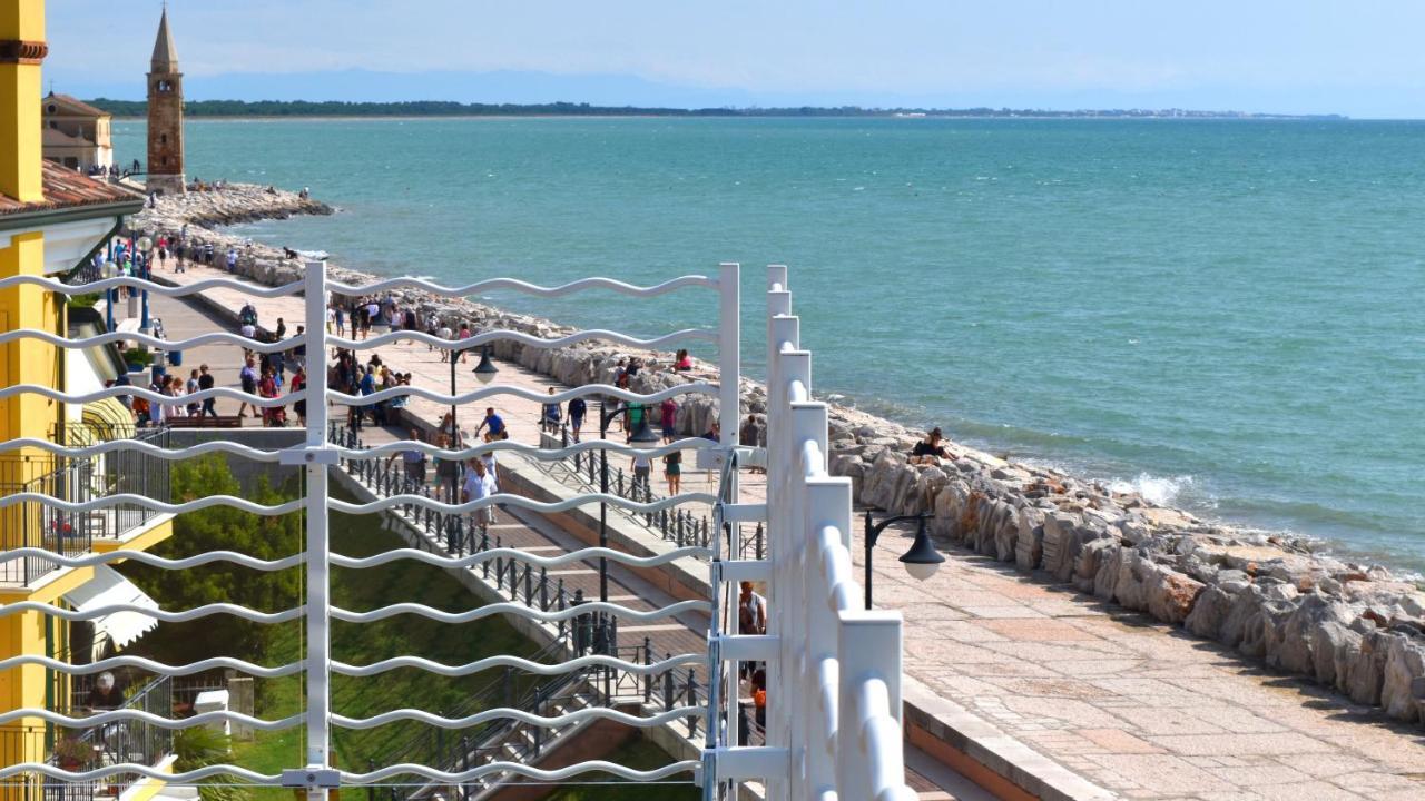 Ca Dell'Angelo - Caorle Aparthotel Екстериор снимка