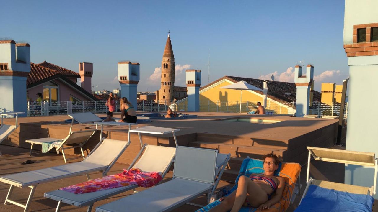 Ca Dell'Angelo - Caorle Aparthotel Екстериор снимка