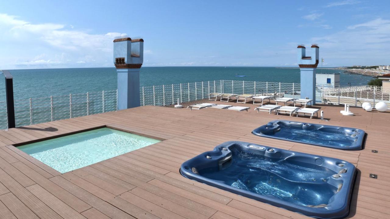Ca Dell'Angelo - Caorle Aparthotel Екстериор снимка