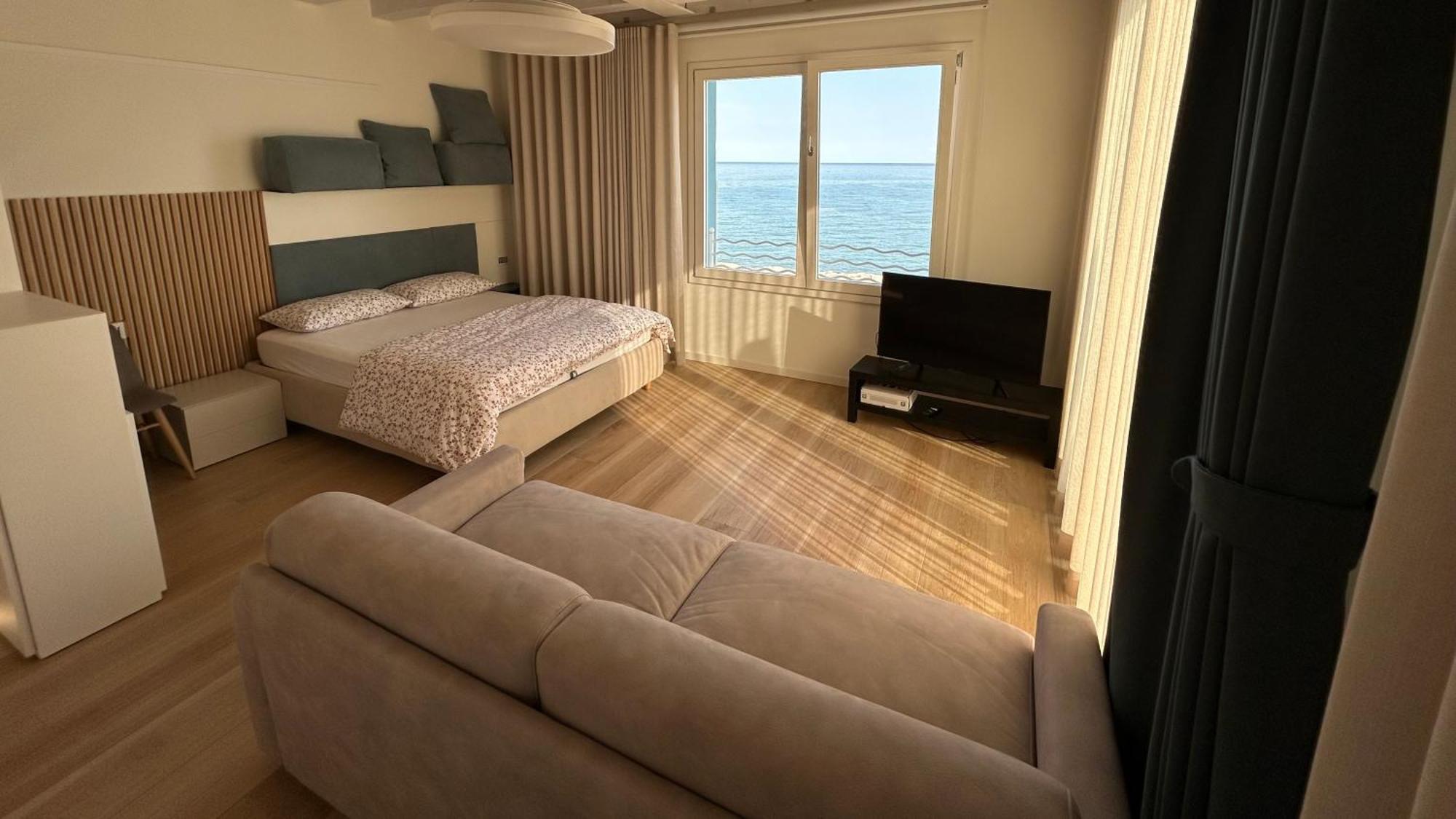 Ca Dell'Angelo - Caorle Aparthotel Екстериор снимка